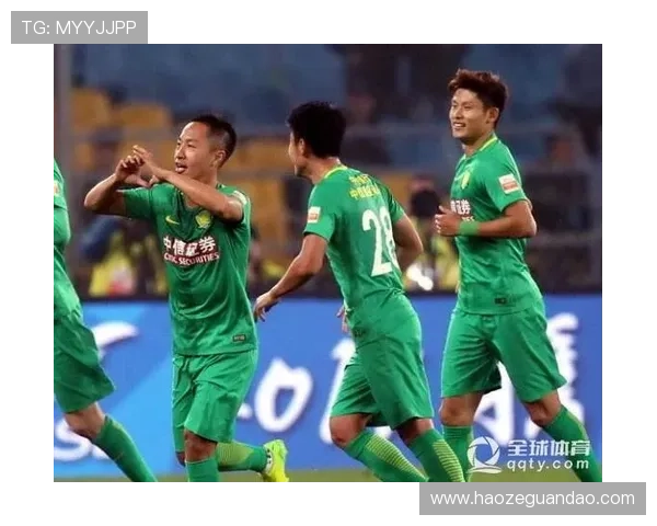 国安新援恩科洛洛浦东抵沪晒照